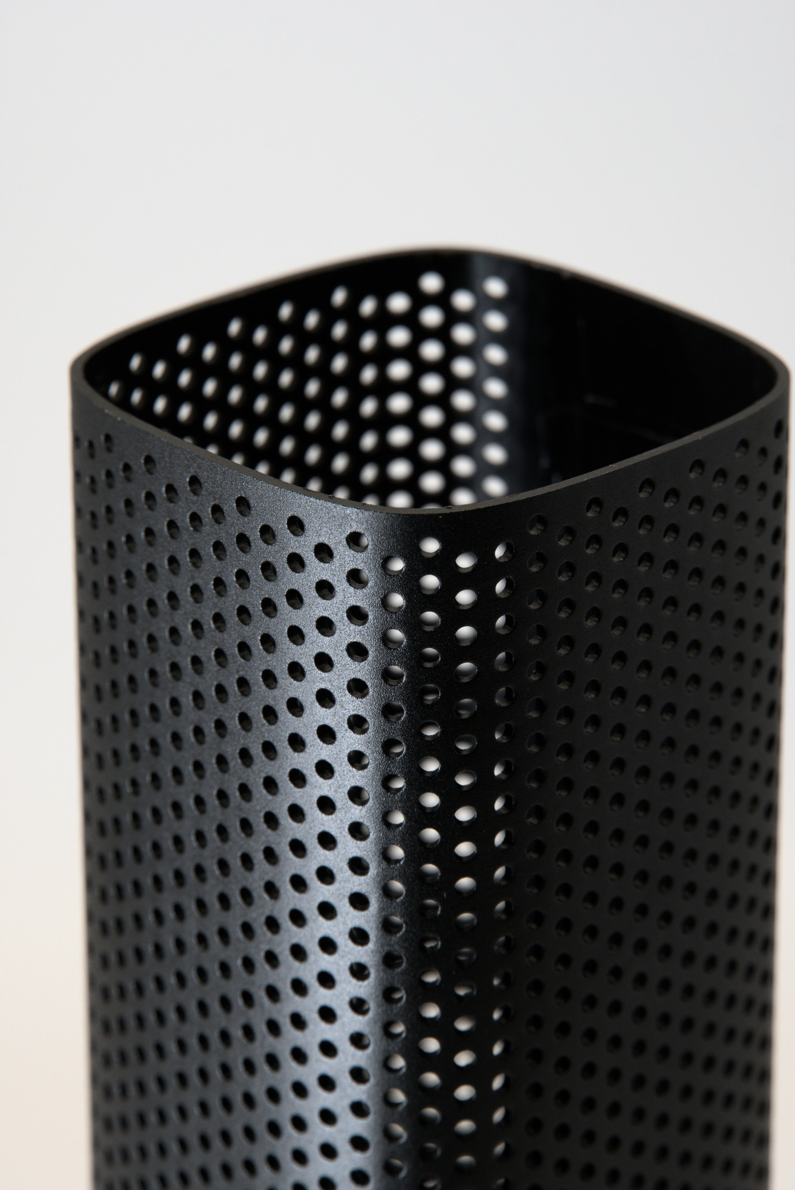 Perforated Long Housing — Blue and Black / 蓝黑双色圆孔长筒外壳,黑色款,产品图片 13
