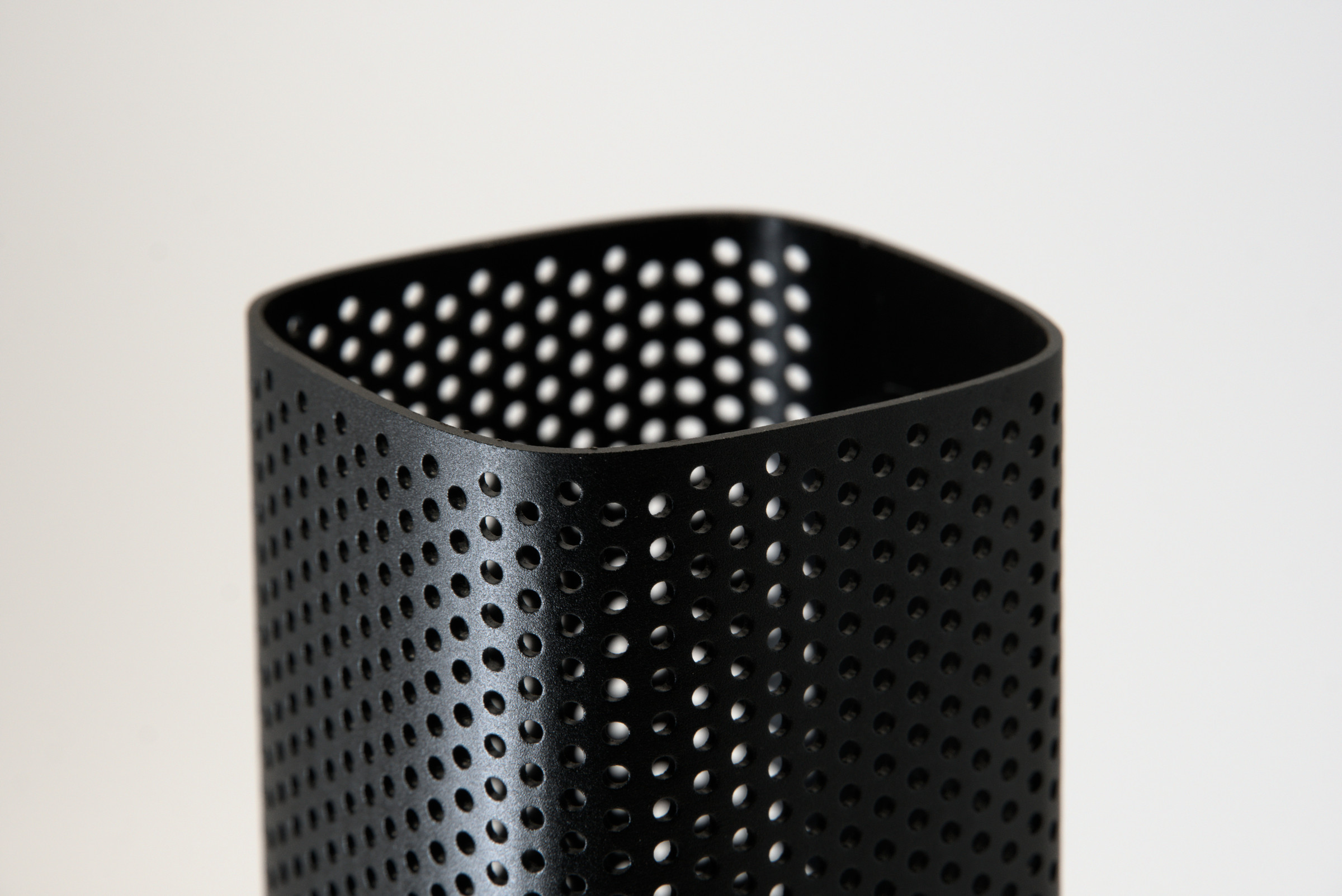 Perforated Long Housing — Blue and Black / 蓝黑双色圆孔长筒外壳,黑色款,产品图片 14