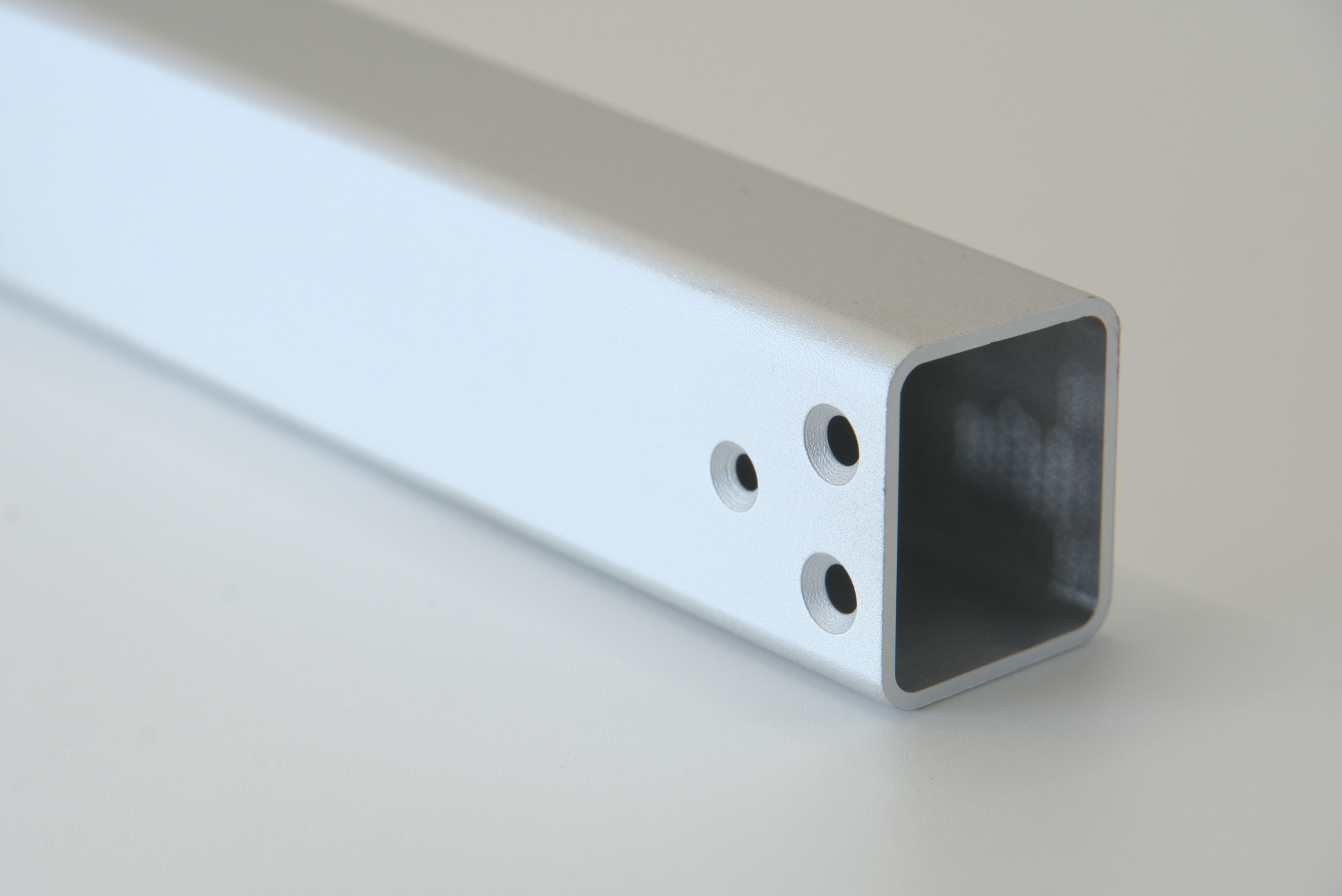 Silver-Tone Square Tube with Three-Hole Ends / 银色三孔方管,管口细节