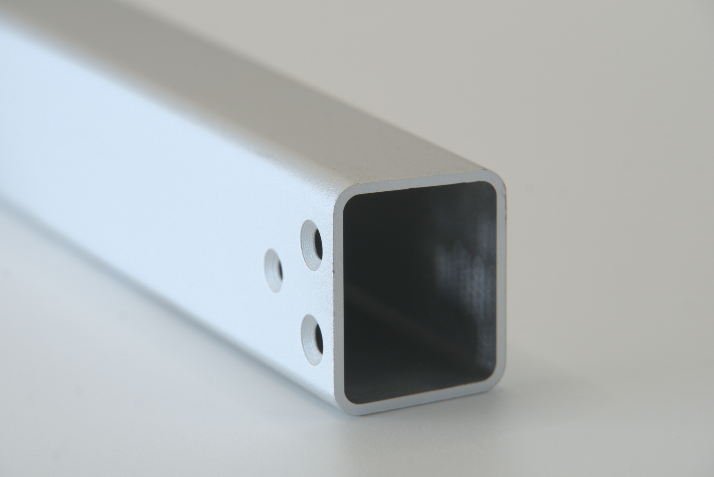 Silver-Tone Square Tube with Three-Hole Ends / 银色三孔方管,管口细节